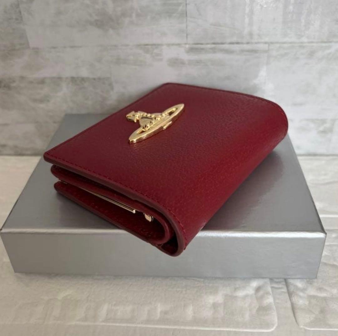 Vivienne Westwood がま口 二つ折り財布 オーブ　シックなレッド