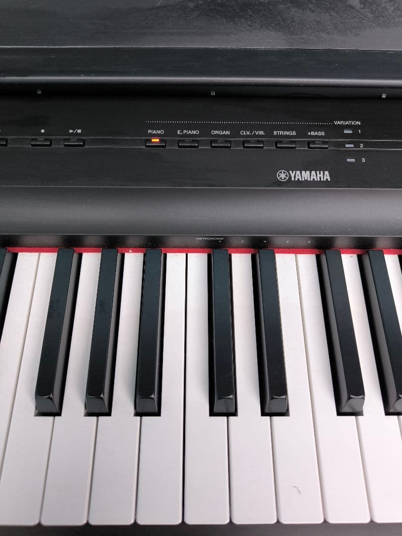 2024年製　YAMAHA/ヤマハ電子ピアノ88鍵盤　ペダル付　 P-125aB