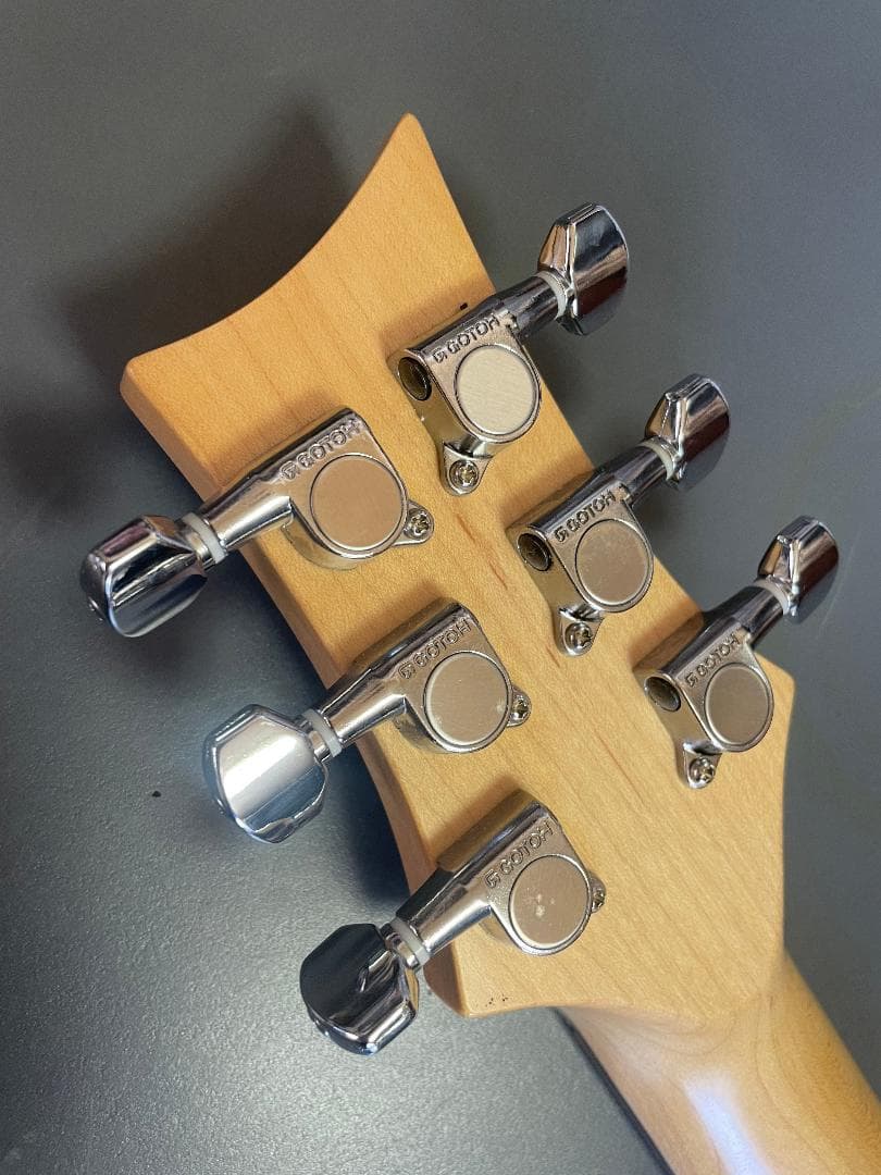 Morris Sound Circus Series アンプ内蔵ギター