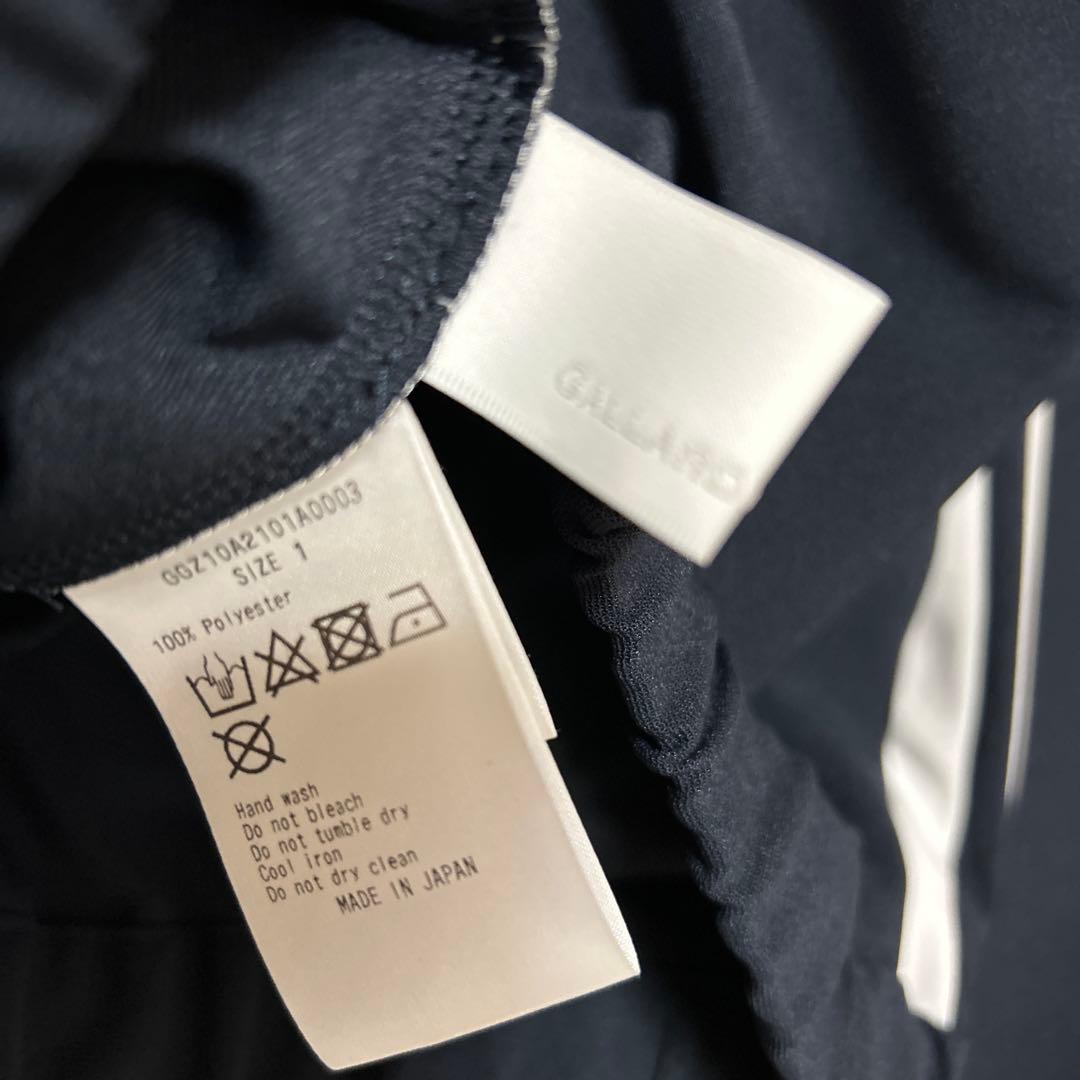 未使用品　GALLARDAGALANTE ラインイージースカート　ネイビー