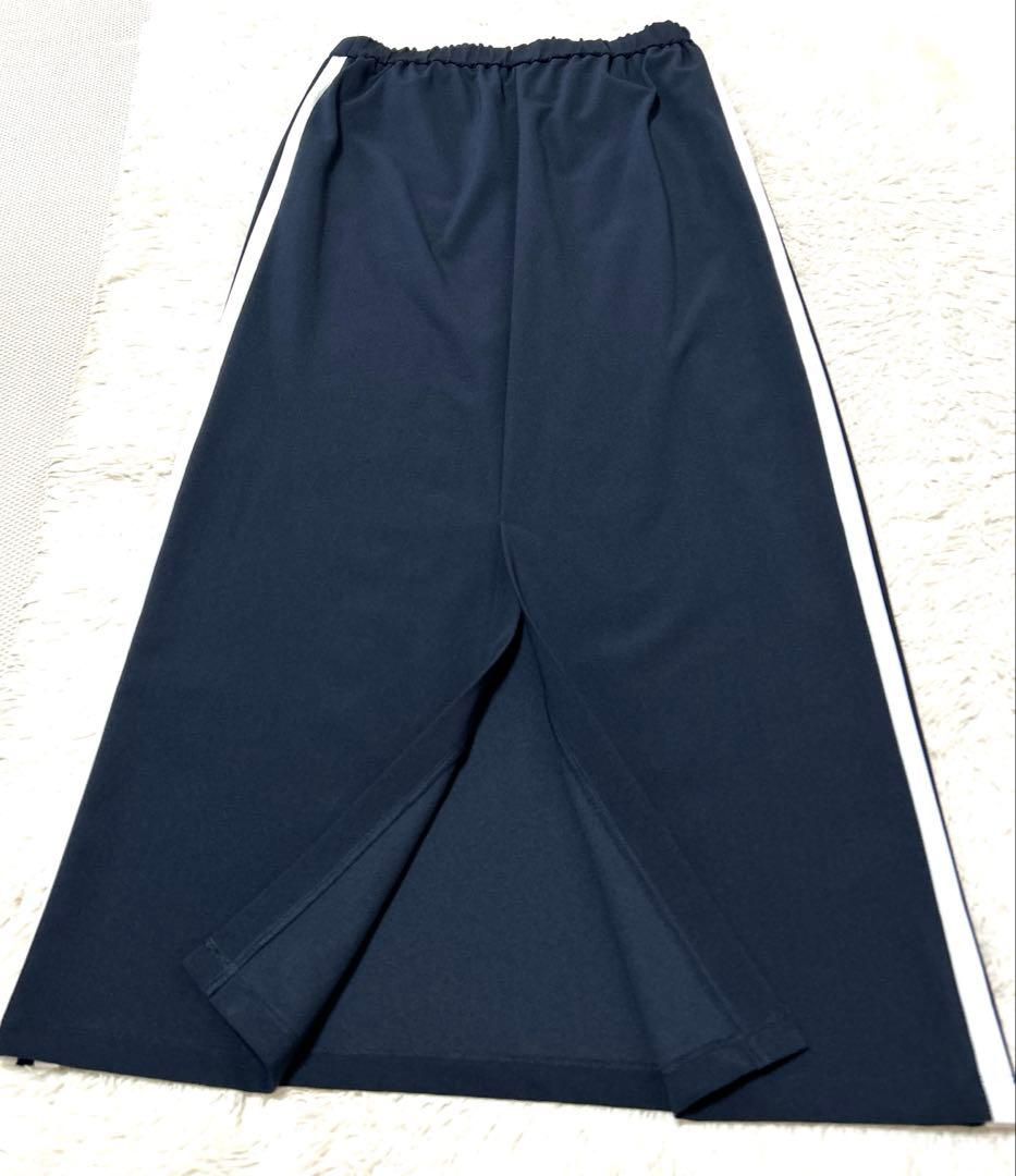 未使用品　GALLARDAGALANTE ラインイージースカート　ネイビー