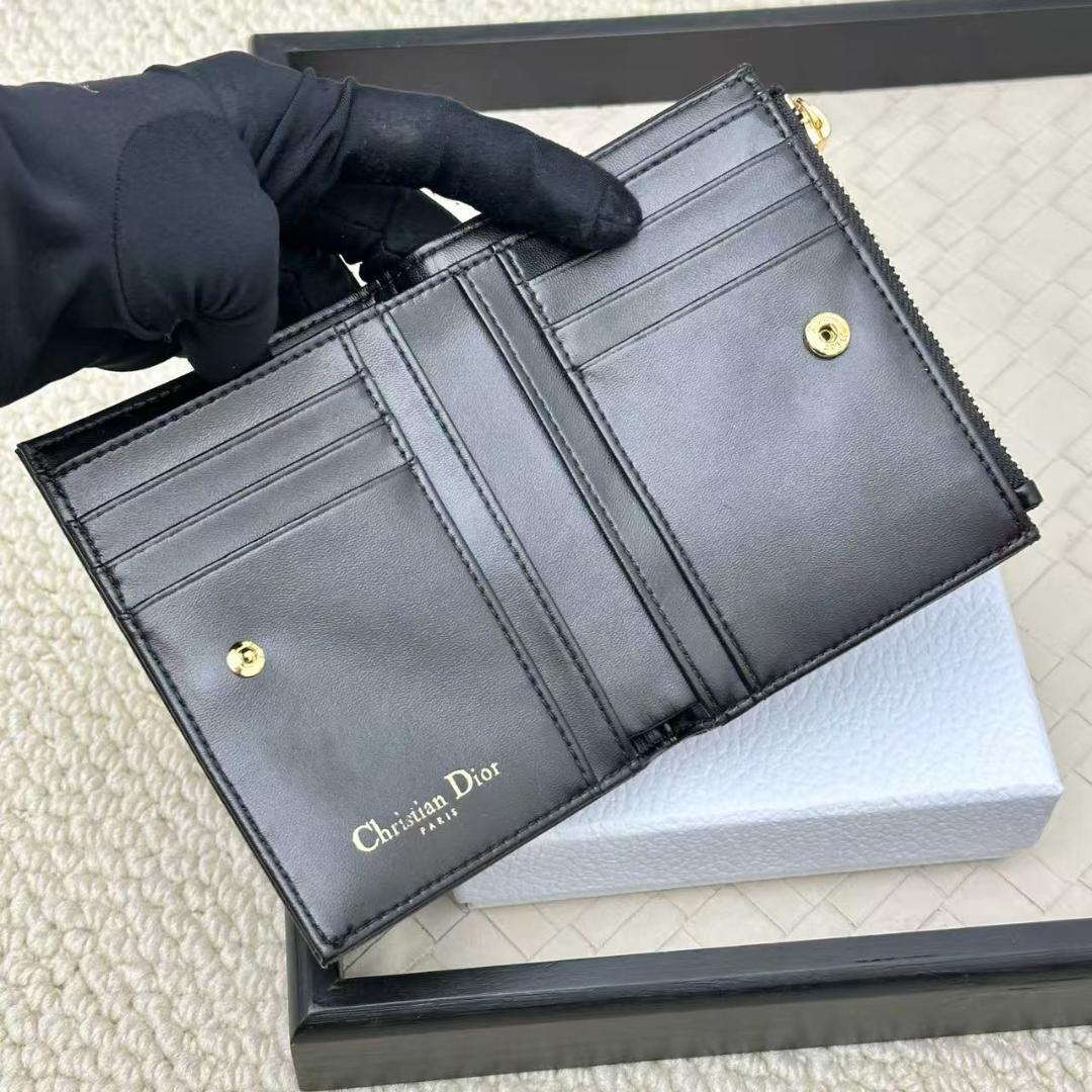 Christian Dior ブラックレザー三つ折り財布