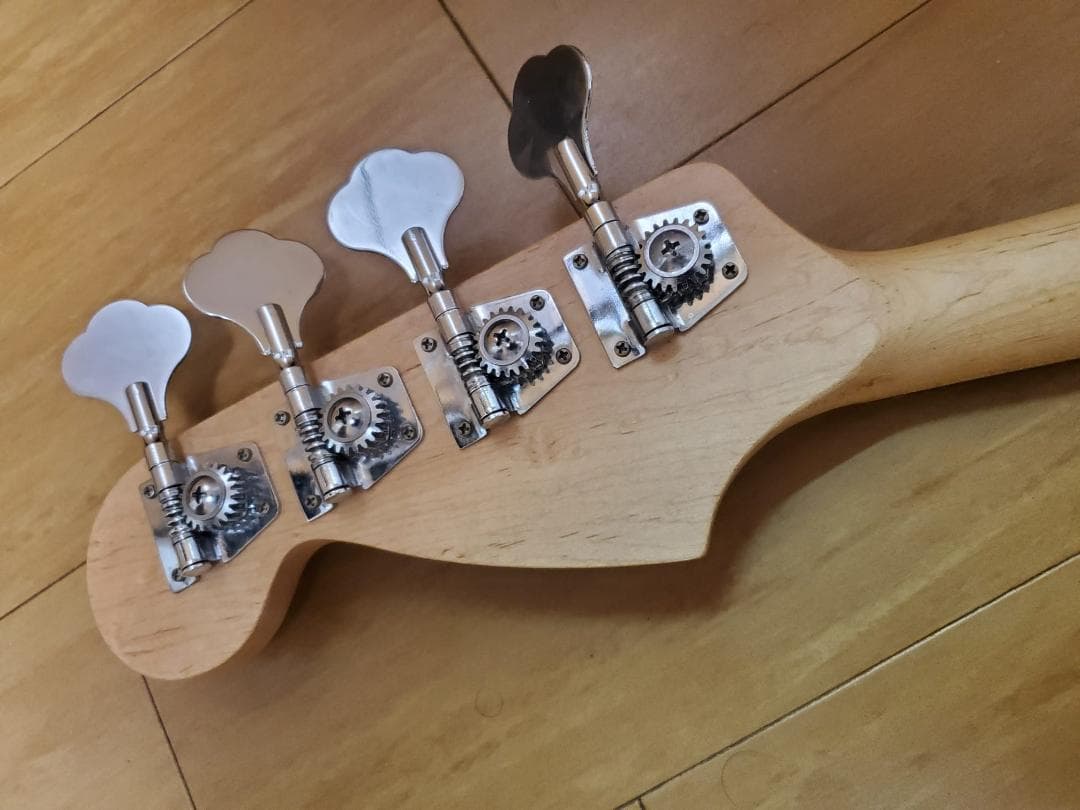ベース VANGUARD JAZZ BASS MODEL