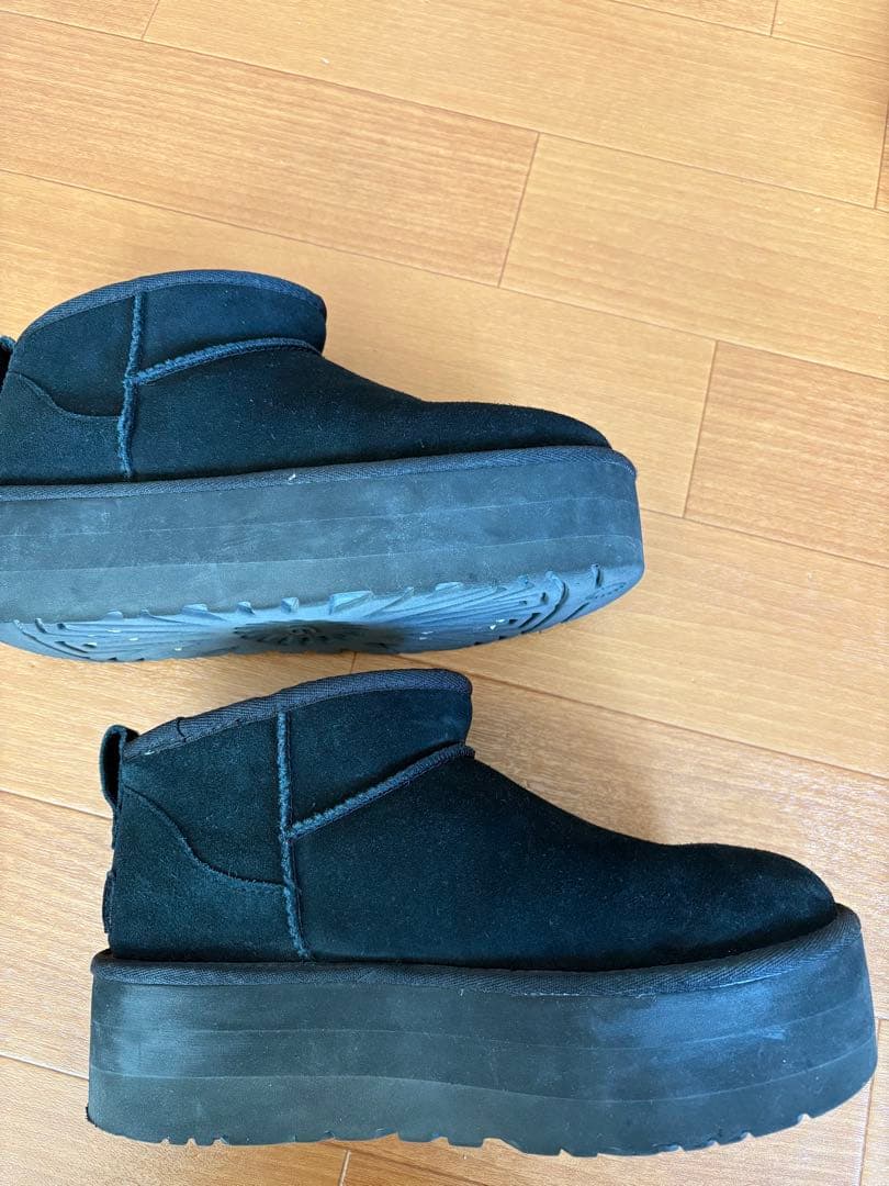 UGG ブラック ムートンブーツ厚底　25cm