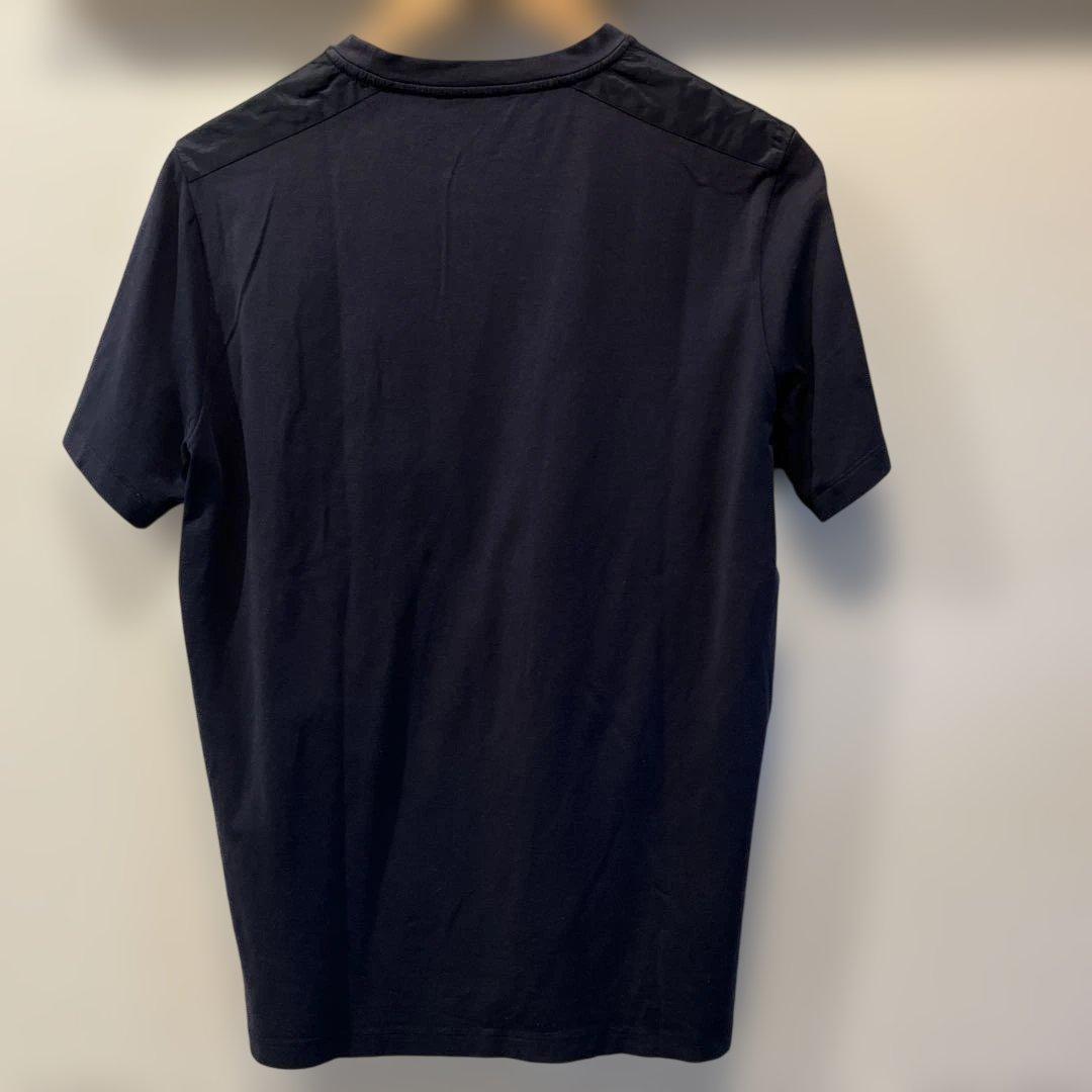 PRADA ネイビー Tシャツ ポケット付き