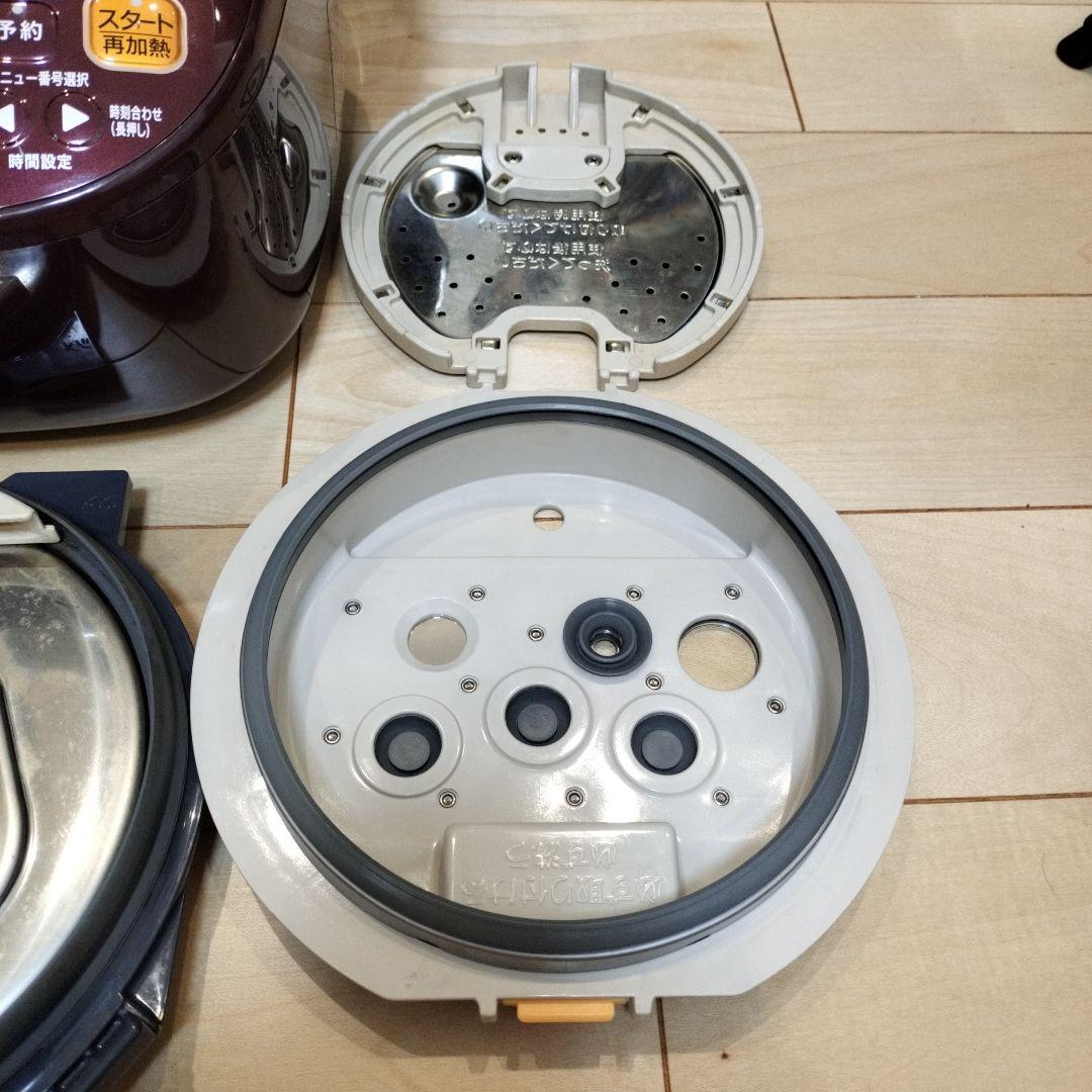 象印　IH圧力鍋　EL-MB30 レシピ本付き　　　使用少なめ 電気圧力鍋