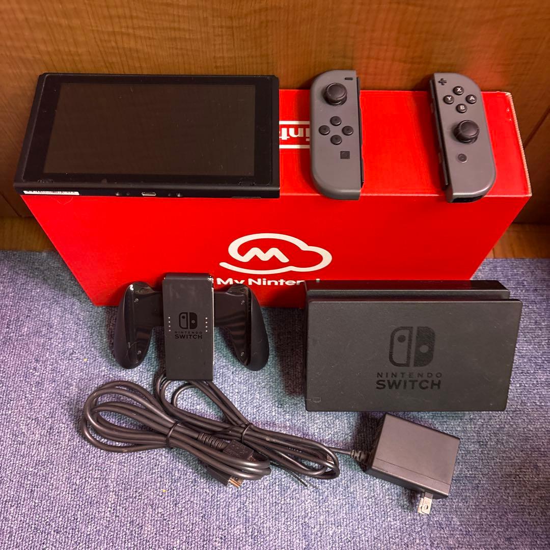 Nintendo Switch本体