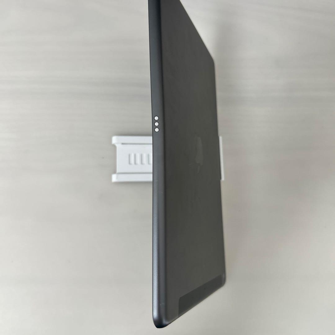 iPad 第9世代　64GB Wi-Fi➕cellular