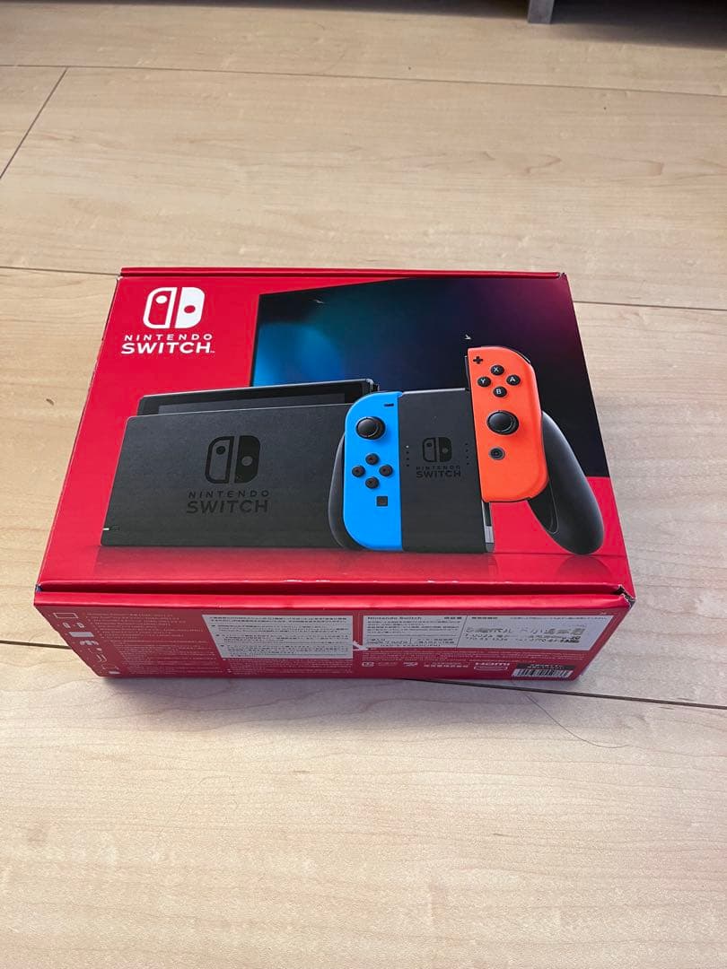 【中古美品】Nintendo Switch 本体・コントローラー・充電器完備
