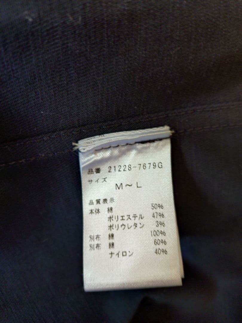 akane 新品　フード付きネイビーのコート
