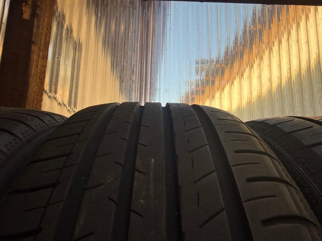 ヨコハマ ブルーアースGT AE51 205/40R18