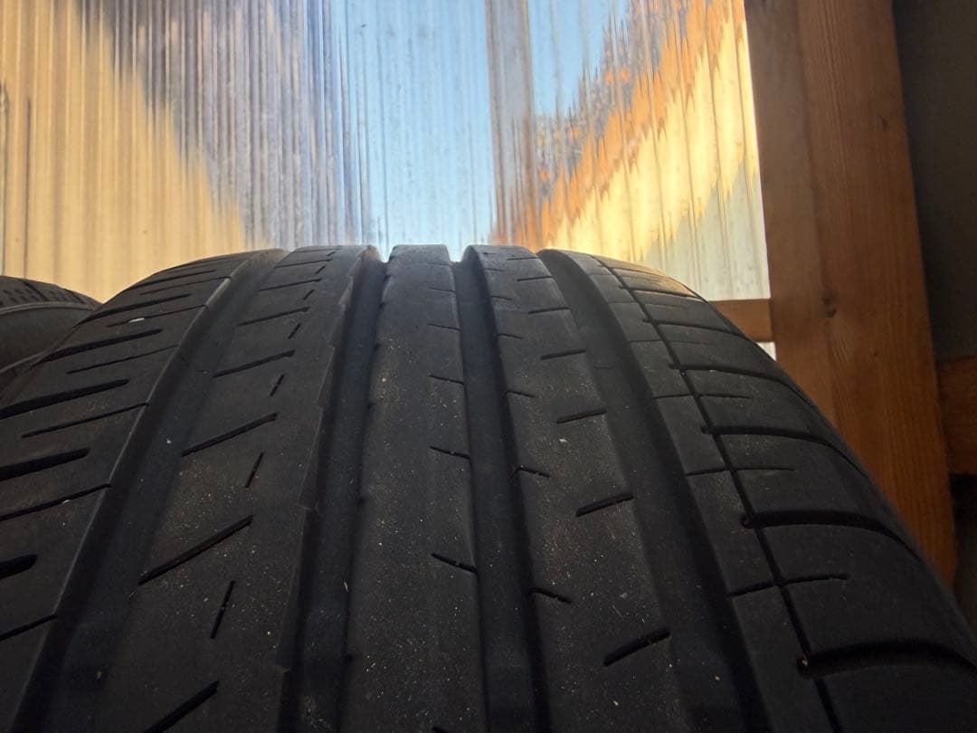 ヨコハマ ブルーアースGT AE51 205/40R18