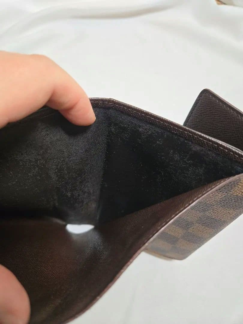みなこルイヴィトン　ダミエ　エベヌ三つ折り財布