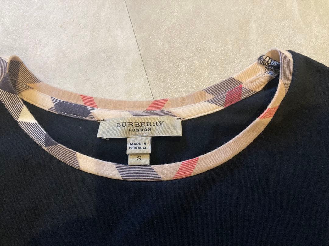 BURBERRY Tシャツ Sサイズ