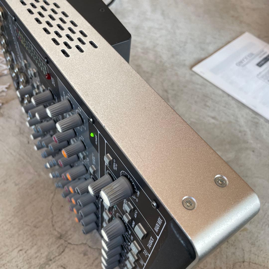 MACKIE ONYX 820i アナログミキサー