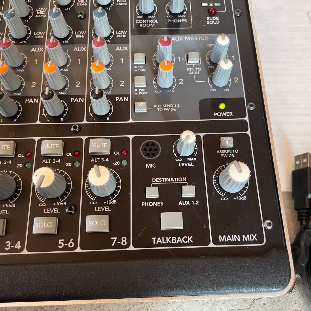 MACKIE ONYX 820i アナログミキサー