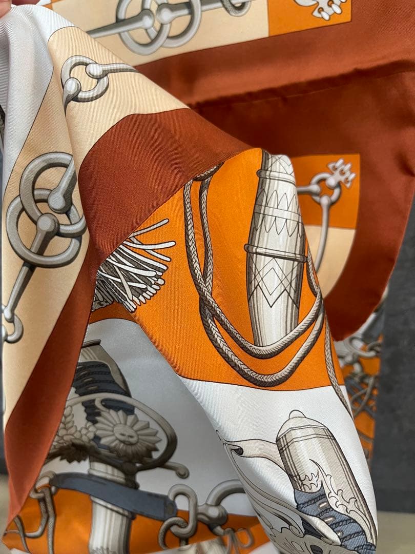 【美品】HERMÈS エルメス　シルク　ストール　マフラー　長方形　希少サイズ
