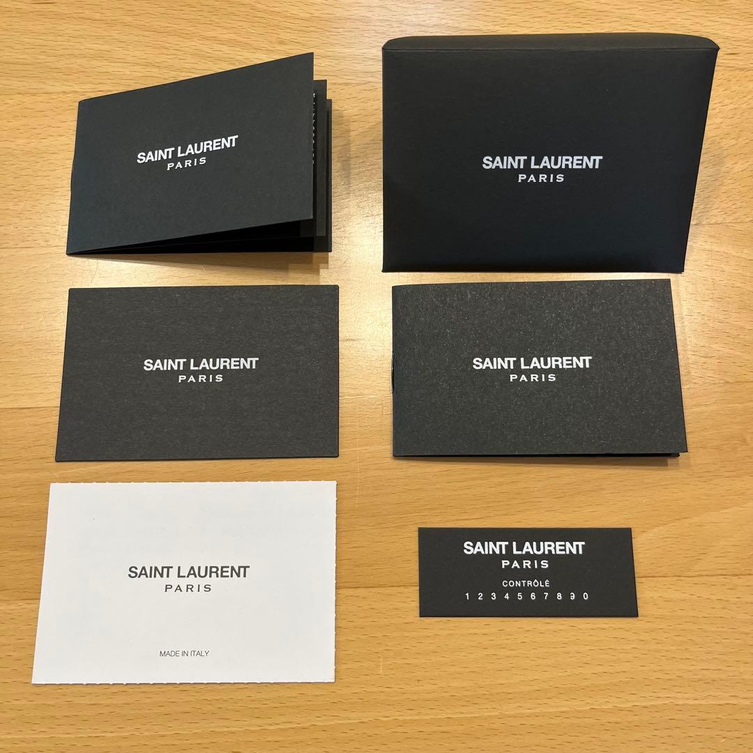 サンローラン YSL SAINT LAURENT ブラック三つ折り財布　正規品