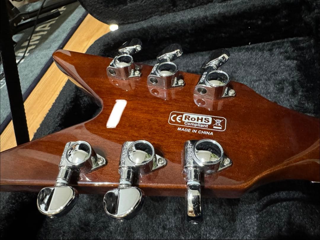 ギター DEAN ML79 FLOYD Trans Brazilia