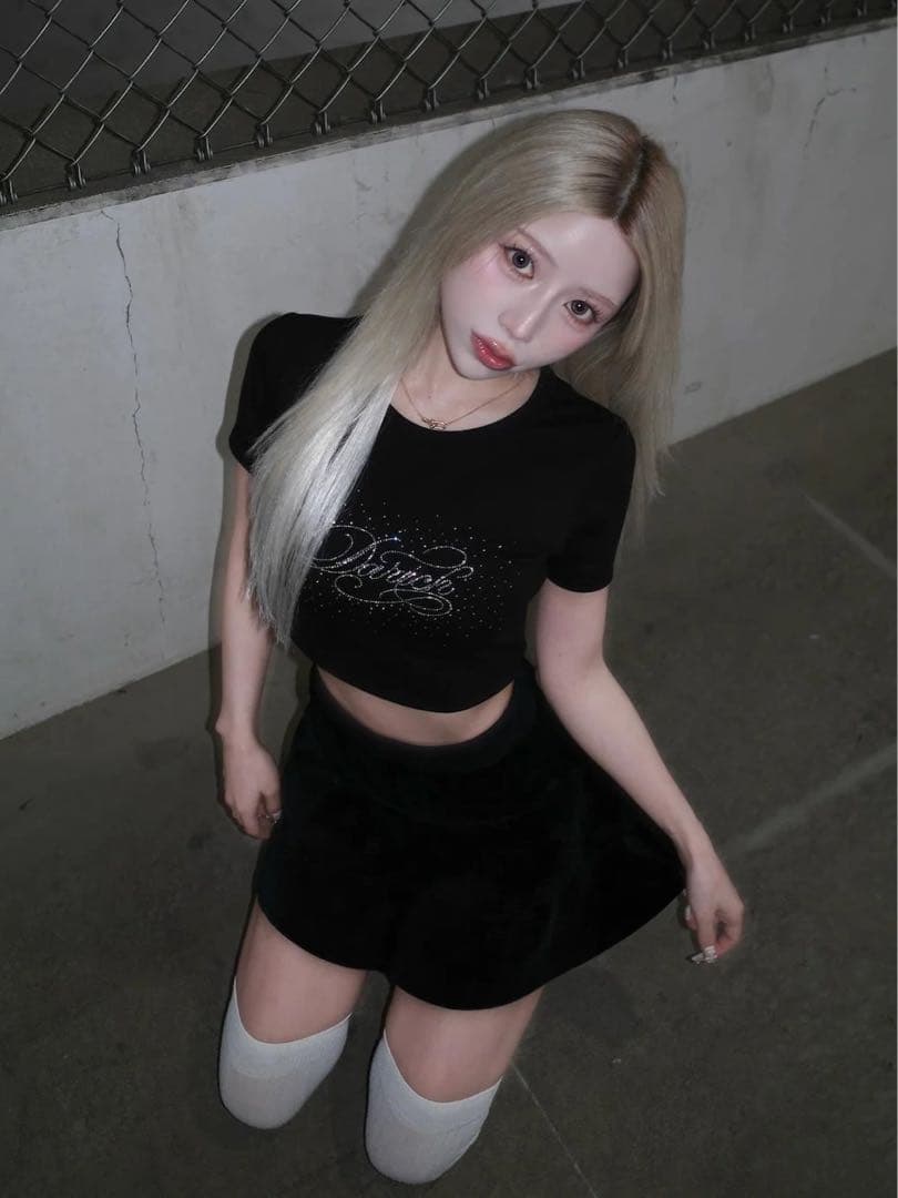 Darich ロゴビジューエンジェルモチーフTシャツ【black】