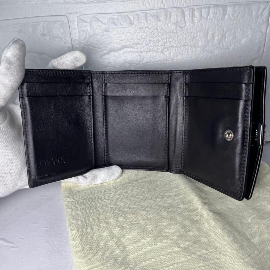 LOEWE ロエベ 財布アナグラム　トライフォールドウォレット　Ｗホック　三折り