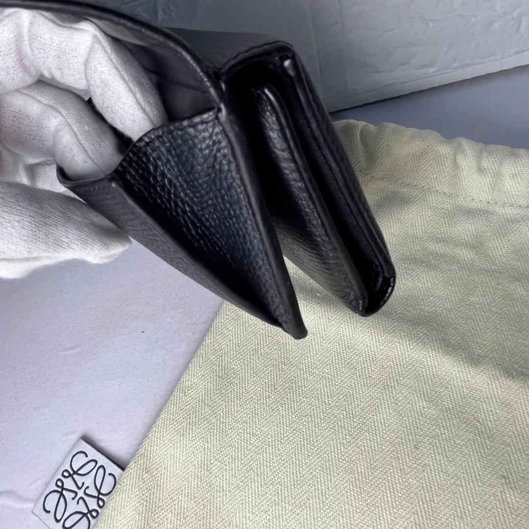 LOEWE ロエベ 財布アナグラム　トライフォールドウォレット　Ｗホック　三折り