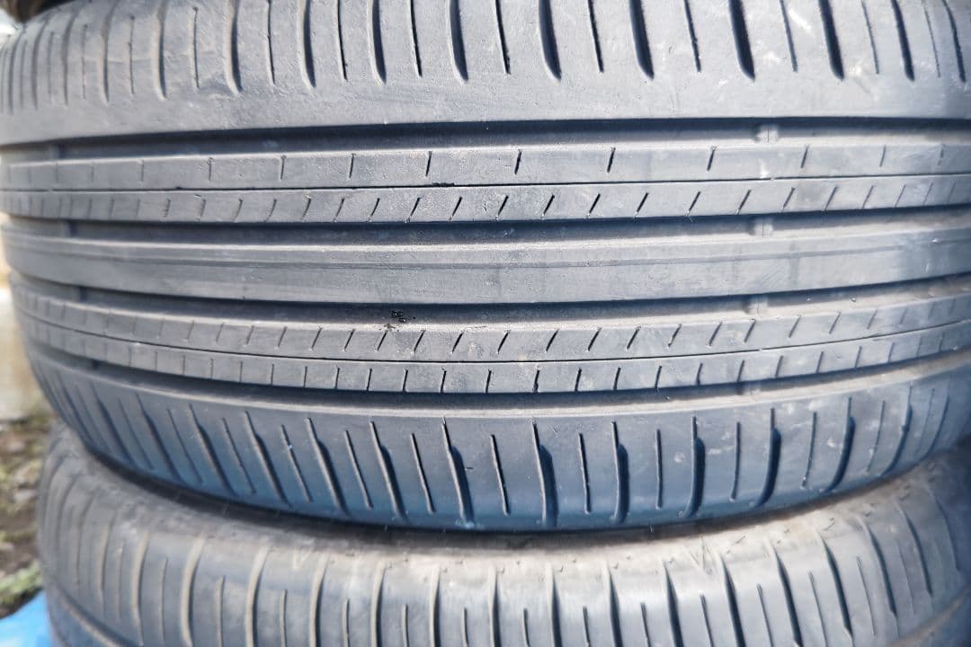 215/50R18 ダンロップ　エナセーブEC300+　タイヤのみ4本セット