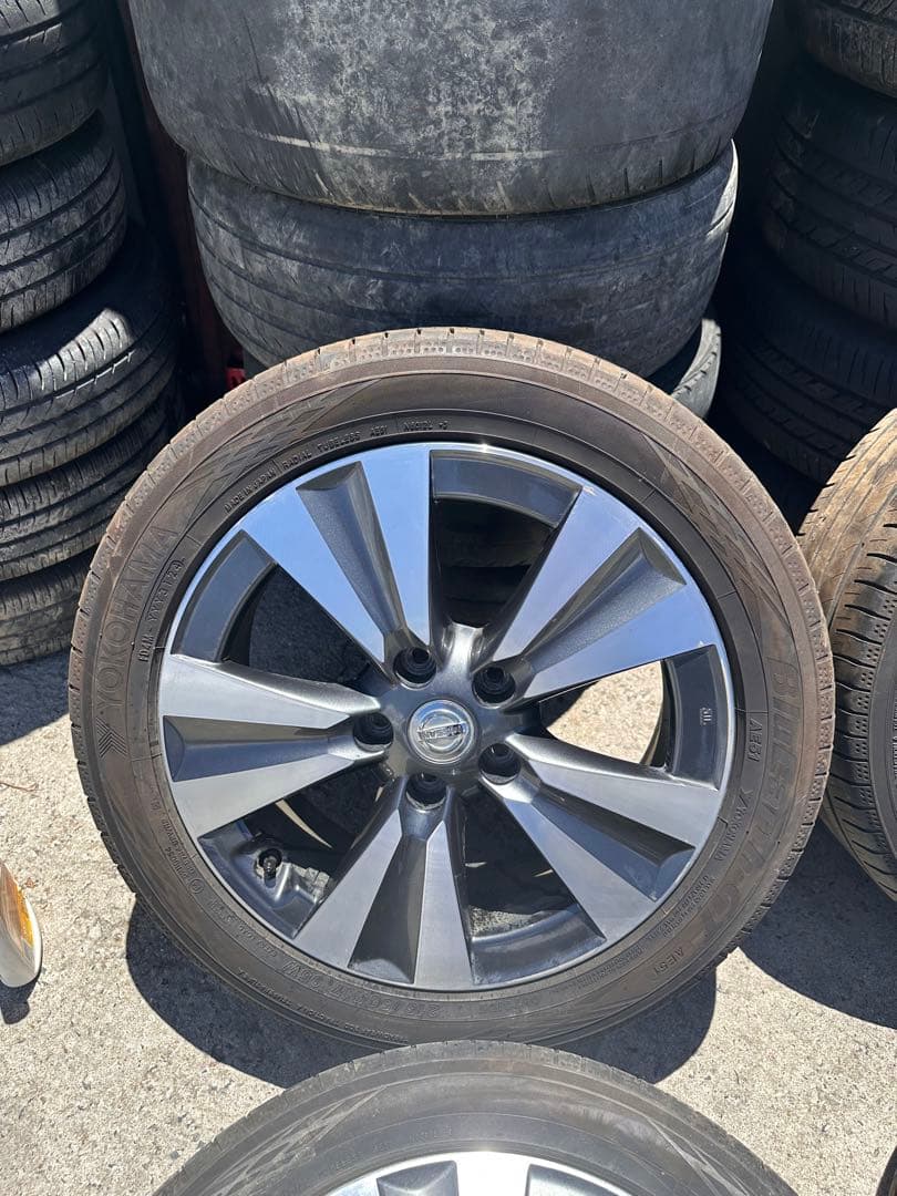 日産　リーフ純正ホイール　タイヤセット　4本215/50R17