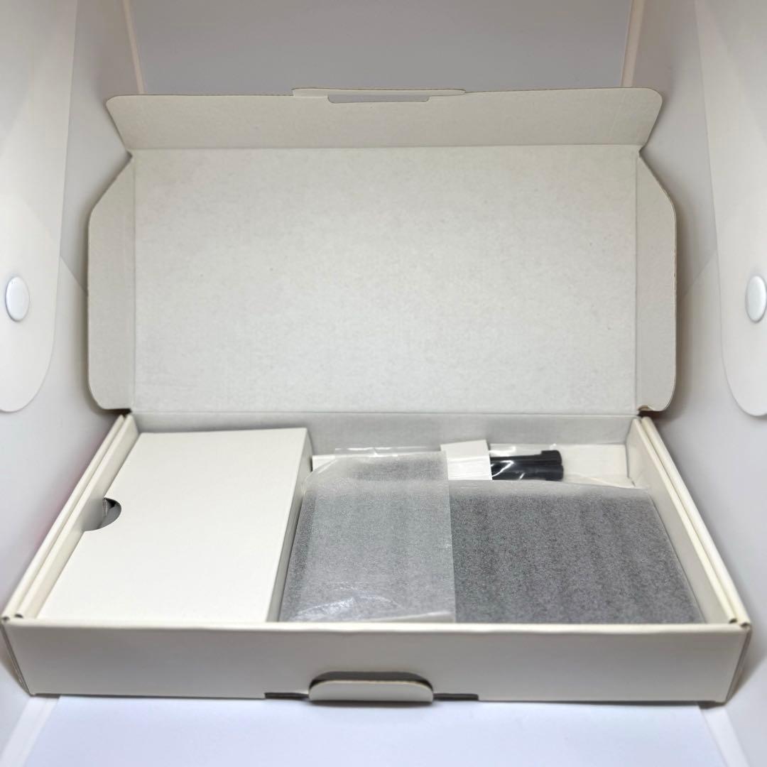 【美品　箱　取説付き　起動確認済み】ニンテンドーDSi ブラック　ソフトおまけ