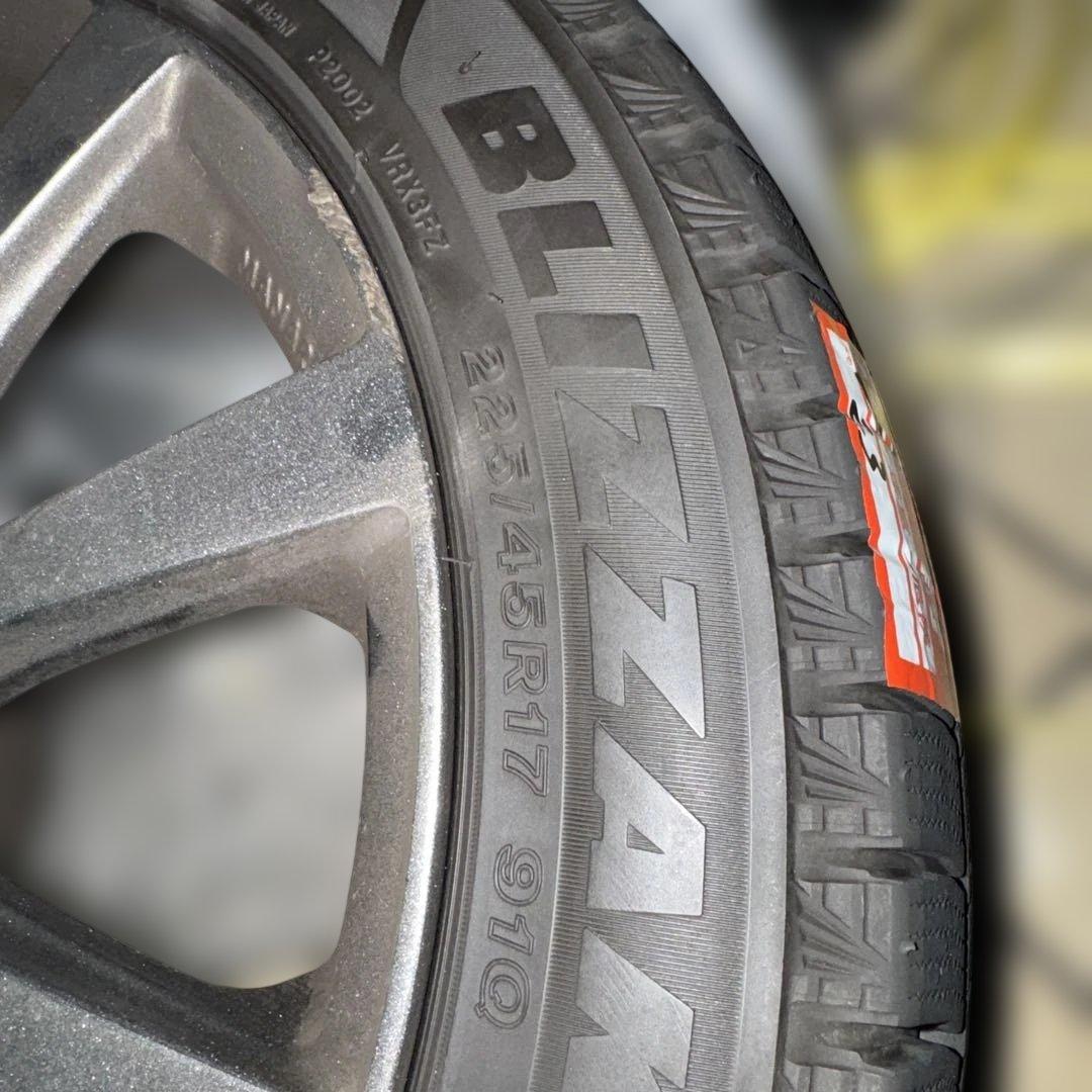 23年39週ブリザックVRX3 225/45R17ホイールセットPCD114.3
