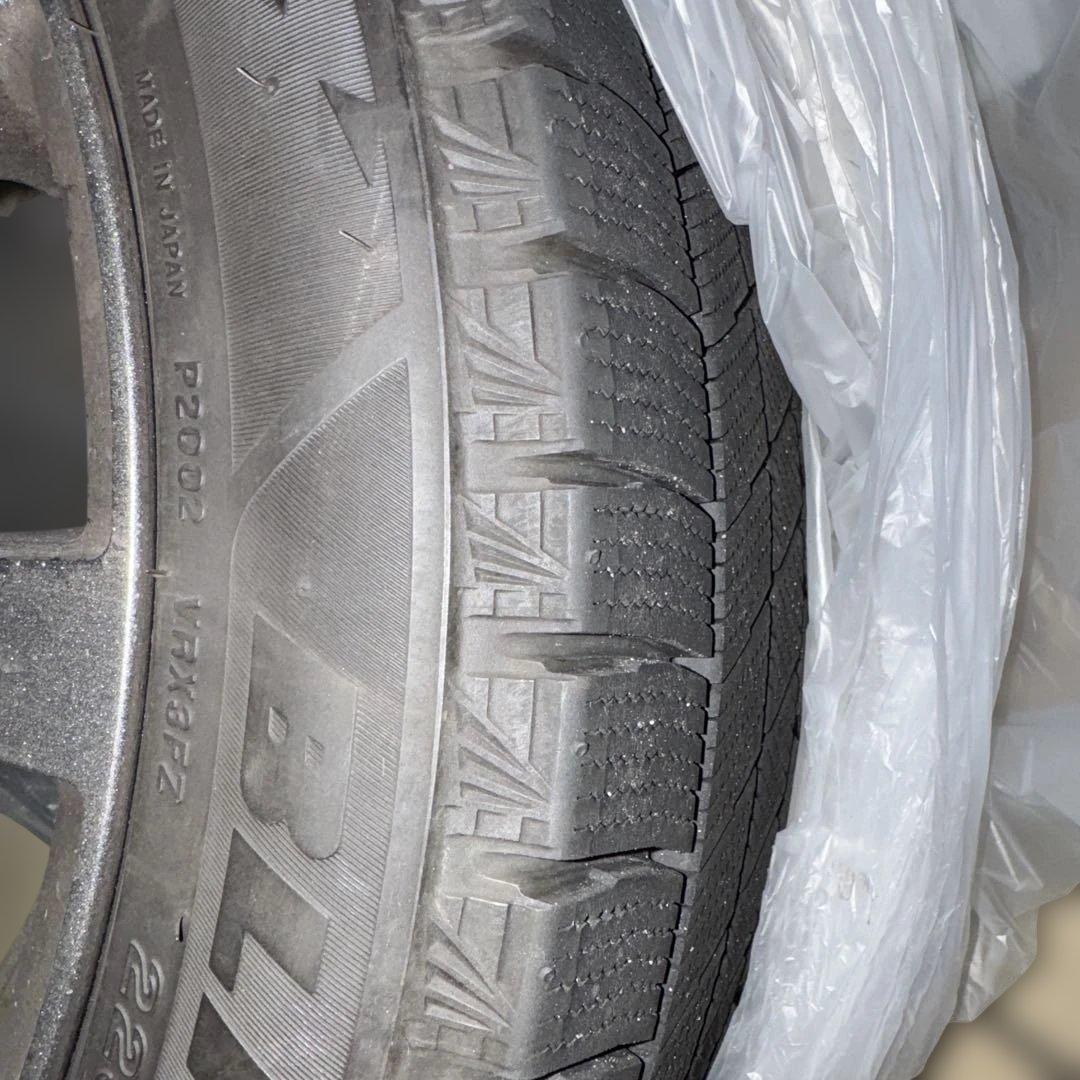 23年39週ブリザックVRX3 225/45R17ホイールセットPCD114.3