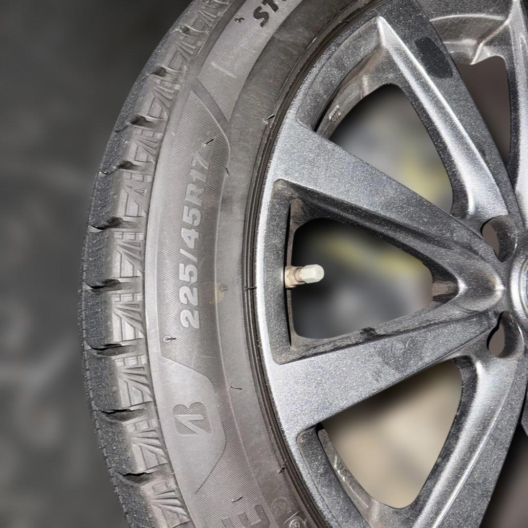 23年39週ブリザックVRX3 225/45R17ホイールセットPCD114.3