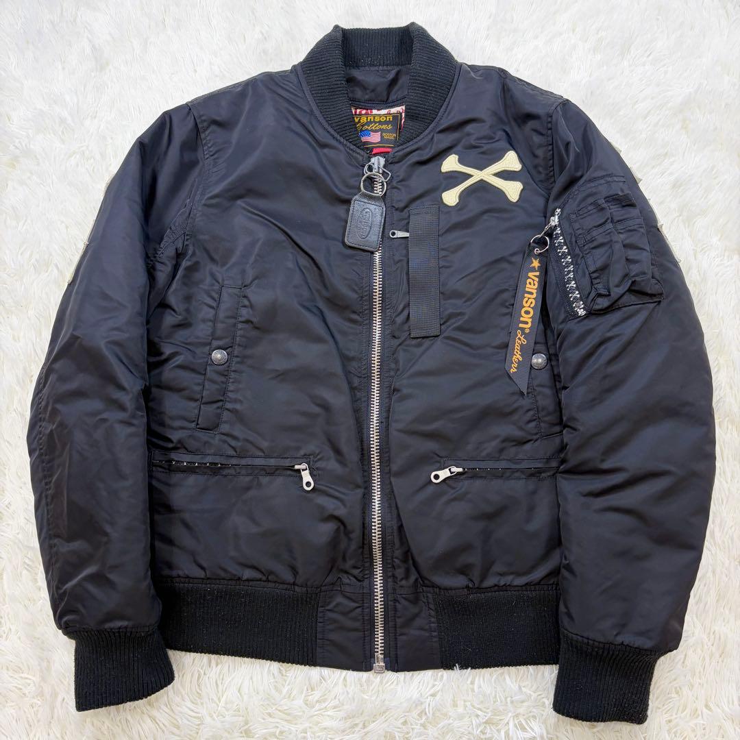 VANSON MA-1 中綿ジャケット クロスボーン ワッペン 裏地総柄 黒 M