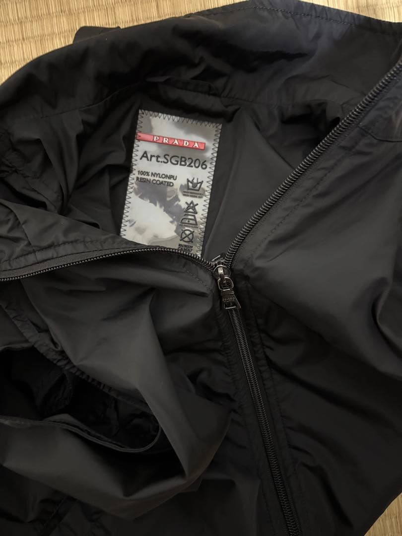 プラダ　スポーツ　ブラックナイロンベスト　サイズ50 PRADA Sports
