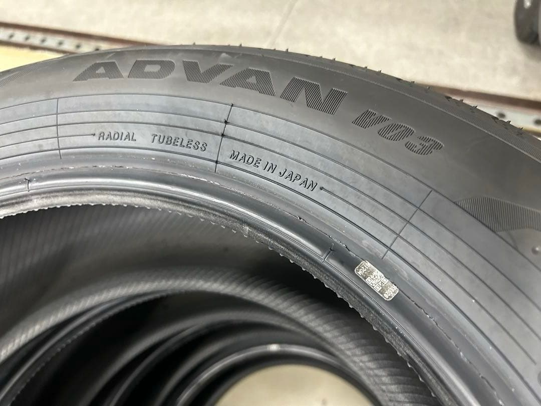 新車外し　225/60R18 ヨコハマ　アルファード　純正　タイヤ　2026年