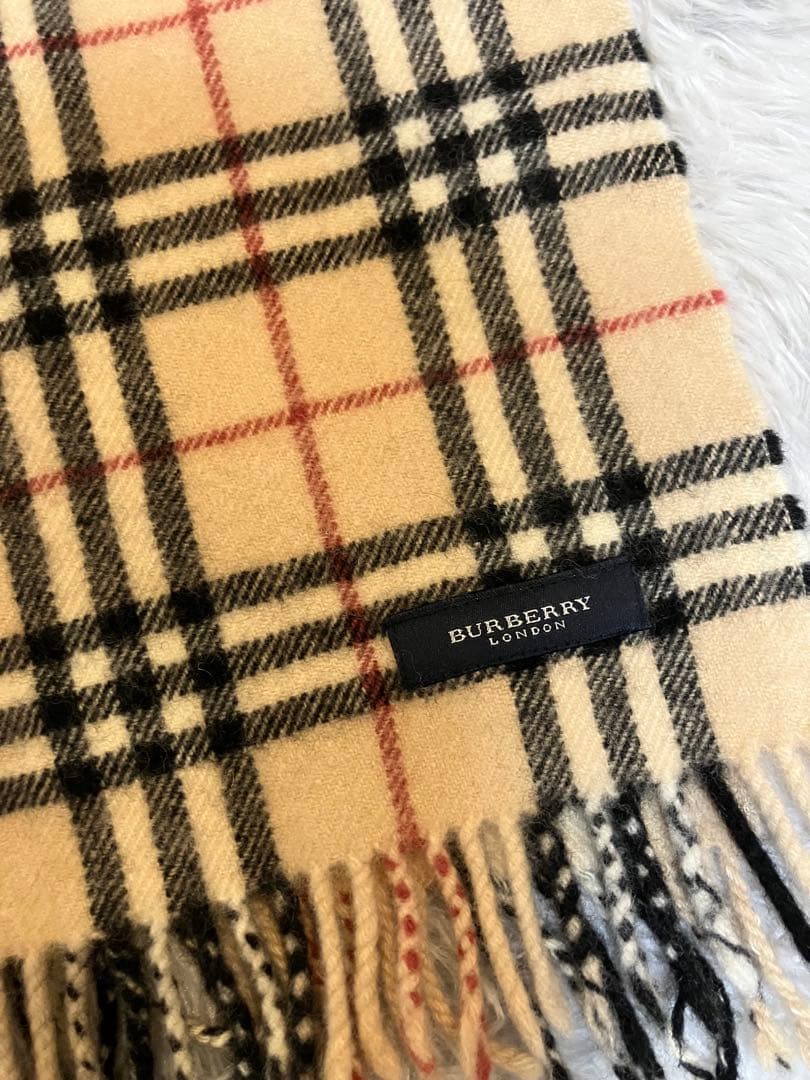 ①BURBERRYバーバリー　膝掛け　西川産業　チェック明るいベージュ