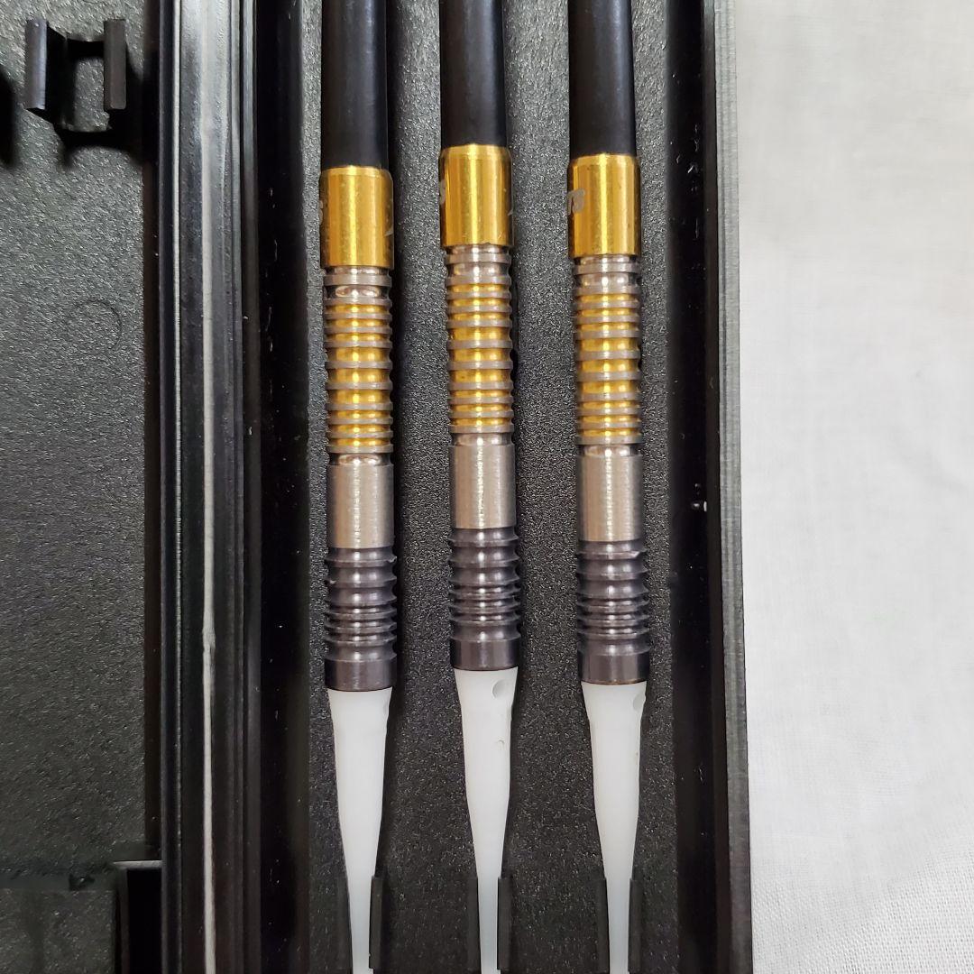 XQ Darts Van Gerwen 9 ダーツ 18g