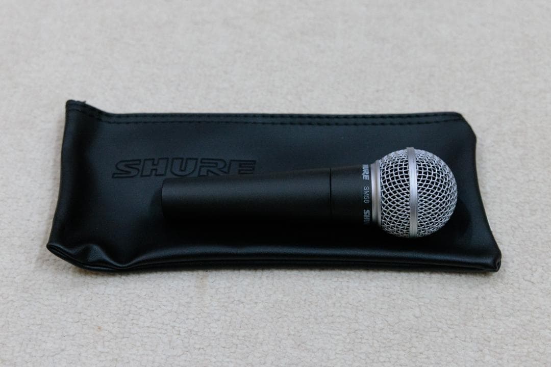 SHURE SM58 ダイナミックマイク（スイッチ無し）本体、ケース付き