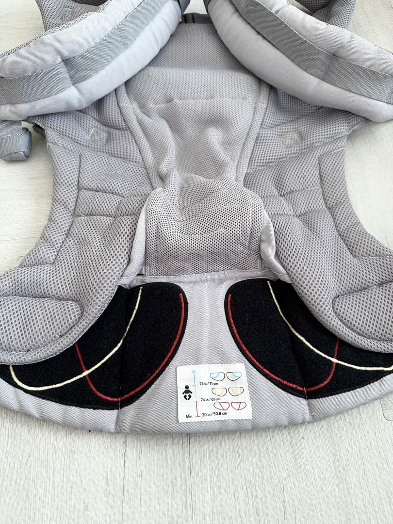 ergobaby ADAPT COOL AIR　ウエストベルト付　グレー