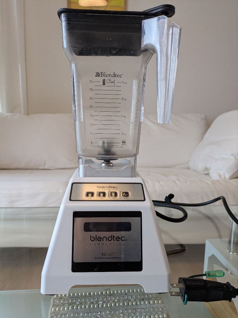 Blendtec EZ 600 ブレンダー