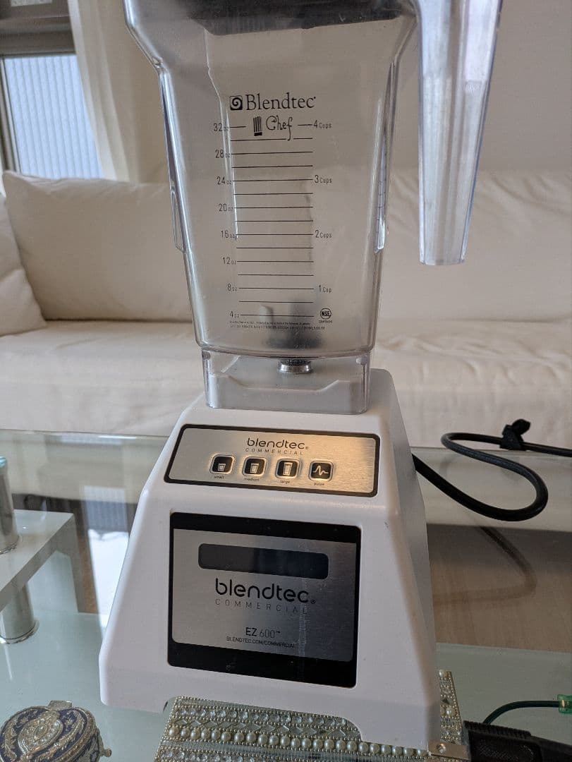 Blendtec EZ 600 ブレンダー