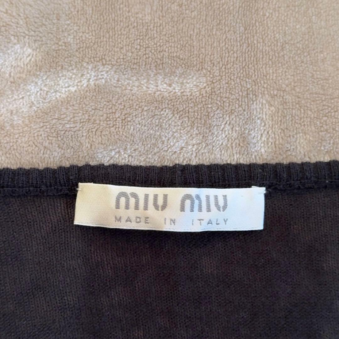 MIU MIU ミュウミュウ カーディガン 黒 ショート丈 プリーツ
