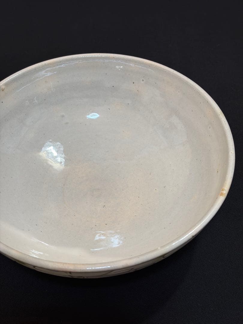 益子焼　花模様の大きな陶器ボウル　盛り鉢　大鉢 陶芸家　作陶家