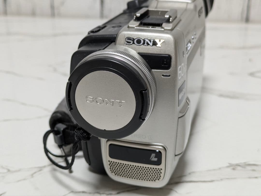 SONY　DCR-TRV9　MiniDV対応　ナイトショット機能
