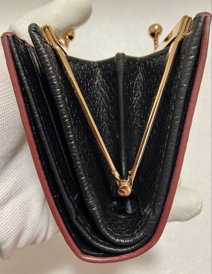 【新品未使用】Vivienne Westwood 二つ折り財布　ブラック　黒