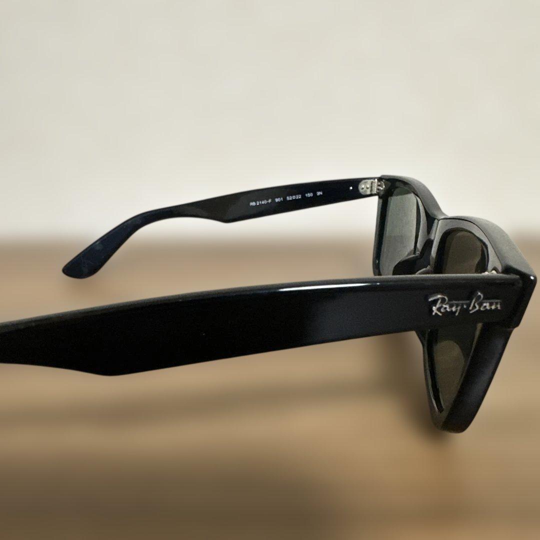 Ray-Ban Wayfarer RB 2140-F 901 サングラス
