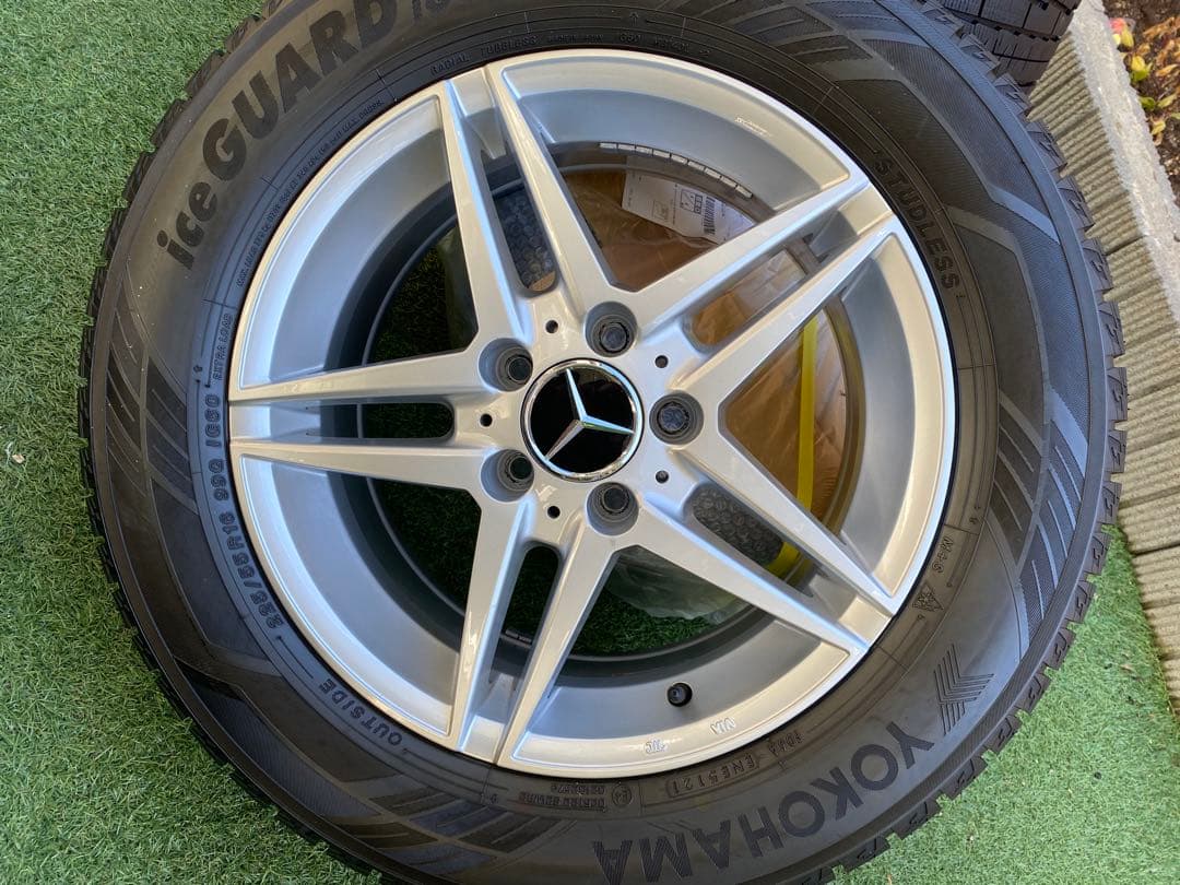 ベンツ スタッドレスタイヤ ヨコハマice GUARD 16インチ