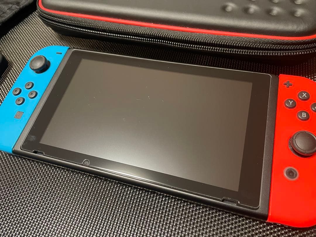 Switch 本体一式　美品　ドック２台　箱無し