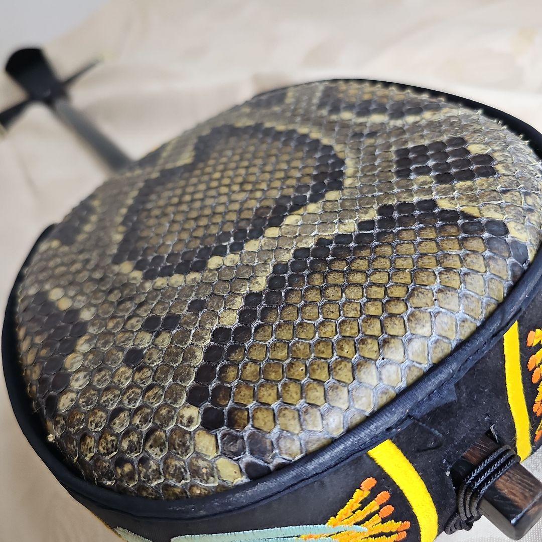 【美品】三線　琉球三線　民族楽器　蛇皮