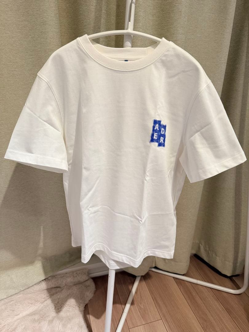 ADERerror 半袖ロゴティーシャツ